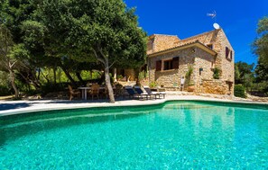 Pool - Awesome home in Inca with private swimming pool, can be inside or outside (Inca)