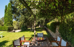 outside - Cozy home in Capdepera with private swimming pool, can be inside or outside (Capdepera)