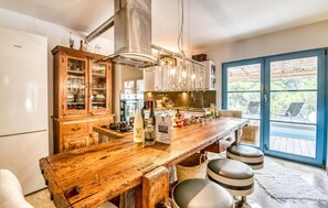 Refrigerador, horno, parrilla de estufa y lavavajillas 