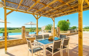 Outdoor dining - Awesome home in Petra with private swimming pool, can be inside or outside (Petra)