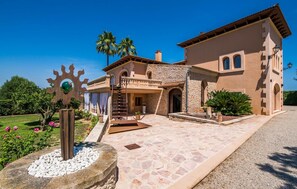 Exterior - Awesome home in Santa Margalida with sauna (Santa Margalida)