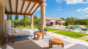 Outdoor dining - Nice home in Pollenca with private swimming pool, can be inside or outside (Pollenca)