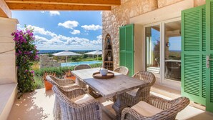 Outdoor dining - Nice home in Alqueria Blanca (Alqueria Blanca)