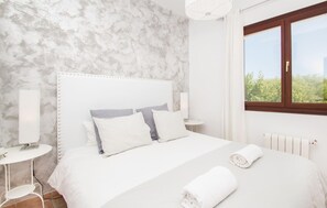 Iron/ironing board, travel cot, free WiFi - Ca Na Castell Son Rubi (Selva)