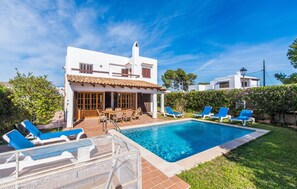 Pool - Stunning home in Cala dOr with private swimming pool, can be inside or outside (Cala dOr)