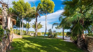 Jardines del alojamiento