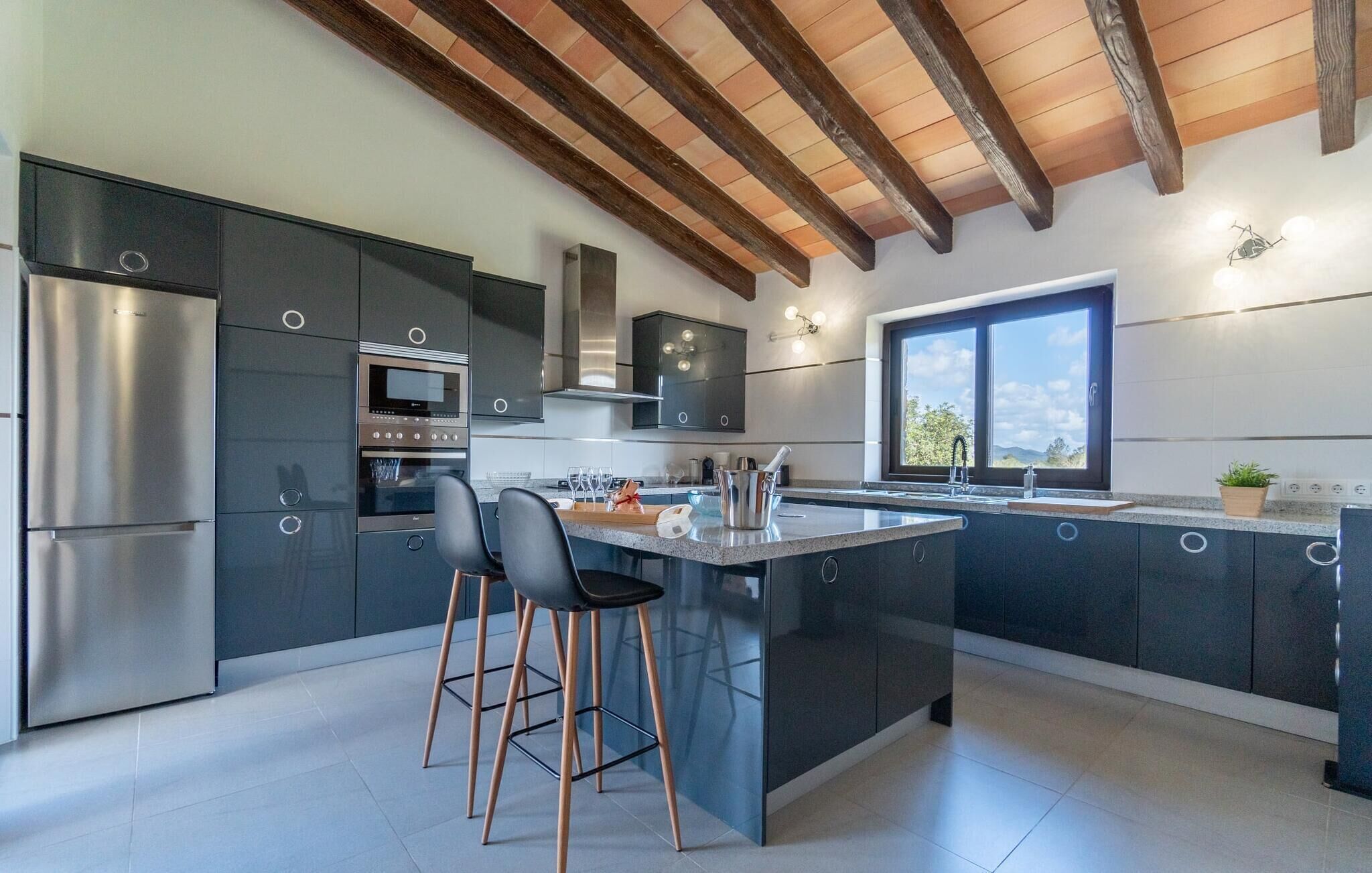 Kühlschrank, Ofen, Herdplatte, Geschirrspüler