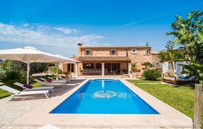 Pool - Awesome home in SHorta with private swimming pool, can be inside or outside (SHorta)