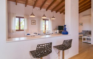 Dining - Bon Temps Pula Rustic (Son Servera)