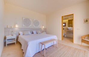 3 Schlafzimmer, Bügeleisen/Bügelbrett, Reisekinderbett, kostenloses WLAN