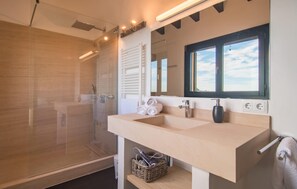 Shower, hair dryer - Ca Na Cristina de Carrossa (Arta)