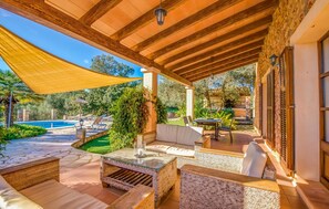 Outdoor dining - Cozy home in Son Carrio with private swimming pool, can be inside or outside (Son Carrio)