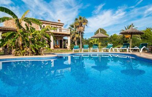 Pool - Amazing home in SHorta with private swimming pool, can be inside or outside (SHorta)