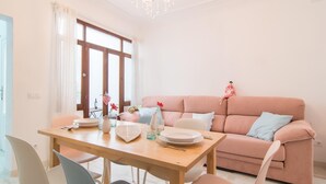 Dining - 3 bedroom cozy home in Alcudia (Alcudia)