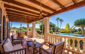 Terrace/patio - Lovely home in SHorta with private swimming pool, can be inside or outside (SHorta)