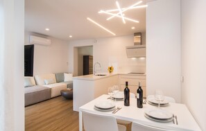 Dining - 2 bedroom luxurious apartment in SIllot Cala Morlanda (SIllot Cala Morlanda)