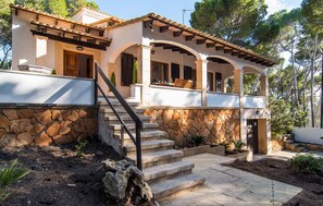 Exterior - Gorgeous home in Cala Ratjada with house sea view (Cala Ratjada)