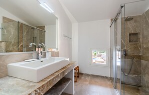 Dusche, Haartrockner