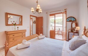 4 bedrooms, iron/ironing board, travel cot, free WiFi - Calma de Son Serra de Marina (Son Serra de Marina)