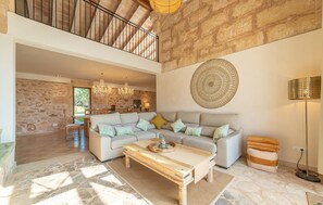 TV, DVD player - Nice home in Llucmajor with private swimming pool, can be inside or outside (Llucmajor)