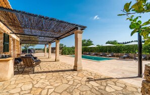 Terrace/patio - Gorgeous home in Sineu with private swimming pool, can be inside or outside (Sineu)