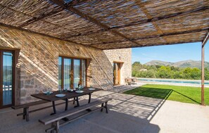 Outdoor dining - Awesome home in Arta with private swimming pool, can be inside or outside (Arta)