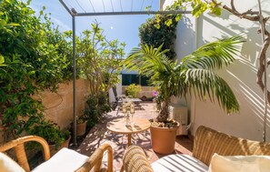 Terrace/patio - 2 bedroom awesome home in Sa Font de Sa Cala (Sa Font de Sa Cala)