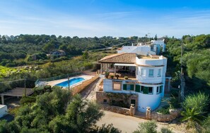 Exterior - Gorgeous home in Santanyí with house sea view (Santanyí)