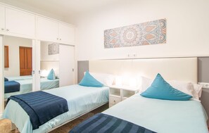 3 chambres, fer et planche à repasser, lit parapluie, Wi-Fi gratuit