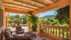 Terrace/patio - Nice home in Cas Concos des Cavalle (Cas Concos des Cavalle)