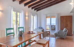 Interior - Beach front home in Capdepera (Capdepera)