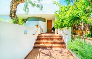 Property grounds - Cozy home in Sa Rapita with private swimming pool, can be inside or outside (Sa Rapita)