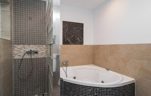 Shower, hair dryer - Gorgeous home in Canyamel with private swimming pool, can be inside or outside (Canyamel)
