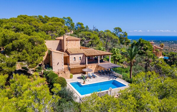 Exterior - Nice home in SHorta with private swimming pool, can be inside or outside (SHorta)