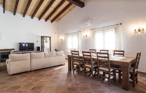 Dining - Cozy home in Capdepera with private swimming pool, can be inside or outside (Capdepera)