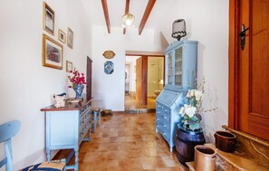 Interior - Cozy home in Campos with private swimming pool, can be inside or outside (Campos)