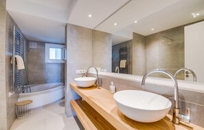 Dusche, Haartrockner