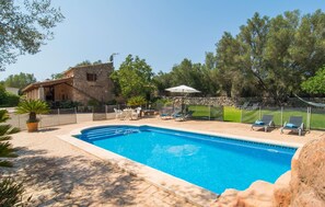 Pool - Gorgeous home in Llubi with private swimming pool, can be inside or outside (Llubi)