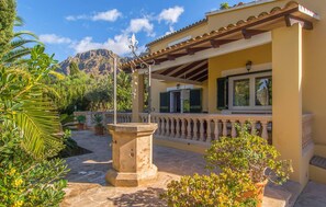 Terrace/patio - Luxurious home in Betlem with private swimming pool, can be inside or outside (Betlem)