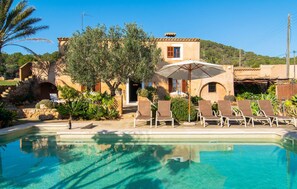 Pool - Awesome home in SHorta with private swimming pool, can be inside or outside (SHorta)