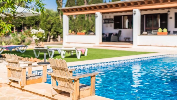 Pool - Lovely home in Sa Coma with private swimming pool, can be inside or outside (Sa Coma)