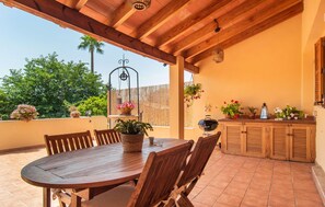 Outdoor dining - Amazing home in Campanet with private swimming pool, can be inside or outside (Campanet)