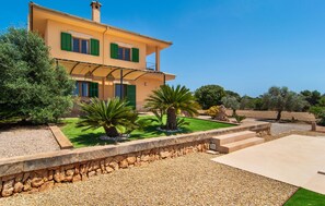 Exterior - Gorgeous home in Ses Salines (Ses Salines)