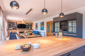 Dining - Nice home in Portocolom with private swimming pool, can be inside or outside (Portocolom)
