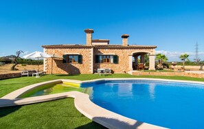 Pool - Awesome home in Llucmajor with private swimming pool, can be inside or outside (Llucmajor)