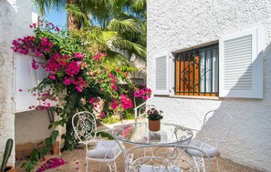 Outdoor dining - 3 bedroom gorgeous home in Alcudia (Alcudia)