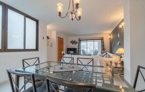 Dining - Gorgeous apartment in Port de Pollenca with WiFi (Port de Pollenca)