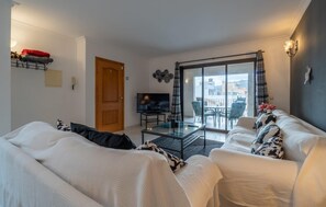 Smart TV - Gorgeous apartment in Port de Pollenca with WiFi (Port de Pollenca)