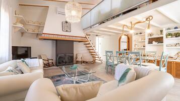 TV connectée, table de tennis de table