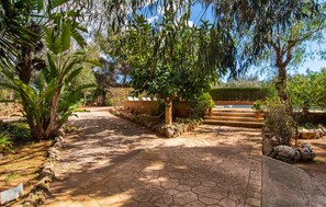 Property grounds - Gorgeous home in Campos with private swimming pool, can be inside or outside (Campos)